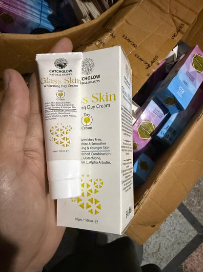 CatchGlow Glass Skin Whitening Day Cream